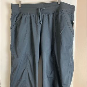 Marika Tex Performance Capri Pants